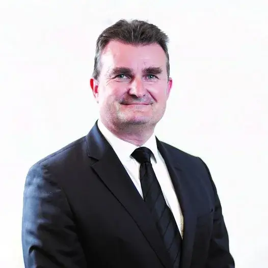 a man in a suit and tie